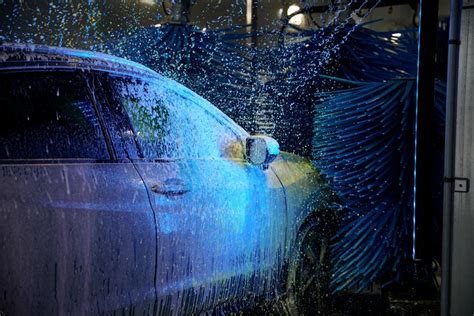 Is Ceramic Car Wash Worth It? Exploring the Shiny Side of Vehicle Maintenance